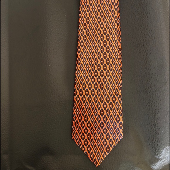 BALENCIAGA Tie - Picture 1 of 3